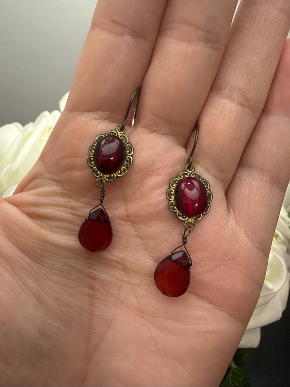 Vintage-Style Red Glass Drop Earrings - Women Jewelry